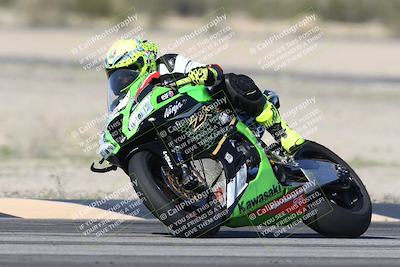 media/Jan-15-2026-Racers Edge (Thu) [[dfebeb70ab]]/3-B Group/Session 4 (Turn 5)/